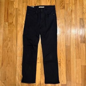 Levi’s Premium Black 724 High Rise Straight